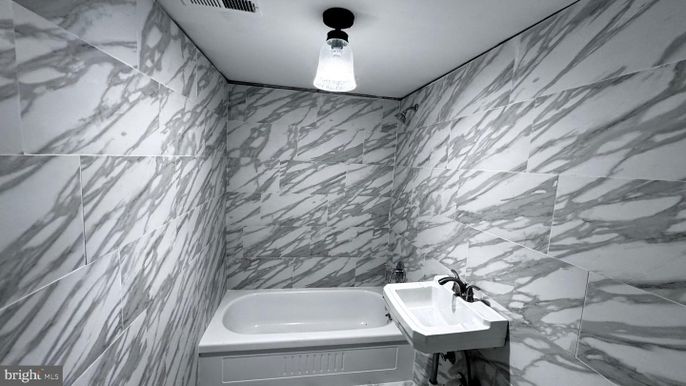 Bathroom, Interior, Marble Walls
