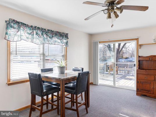 Dining room, Interior