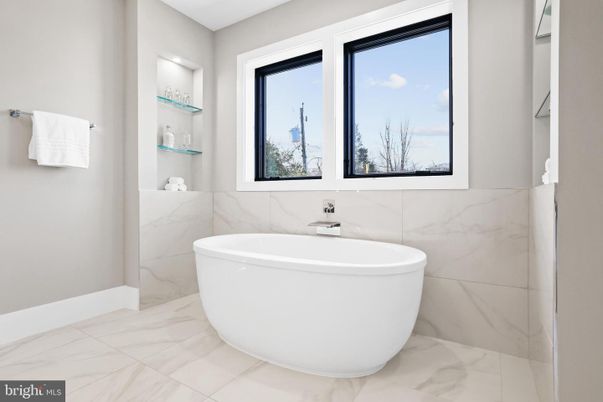 Bathroom, Free Standing Baths, Interior, Marble, Marble Walls