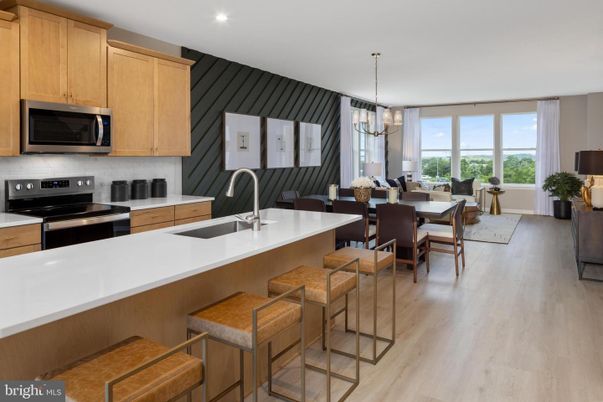 Dining room, Interior, Kitchen, Pendant Lights, Recessed Lighting, Wood Texture Flooring