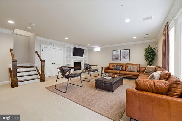 Fireplace, Interior, Living room, Recessed Lighting