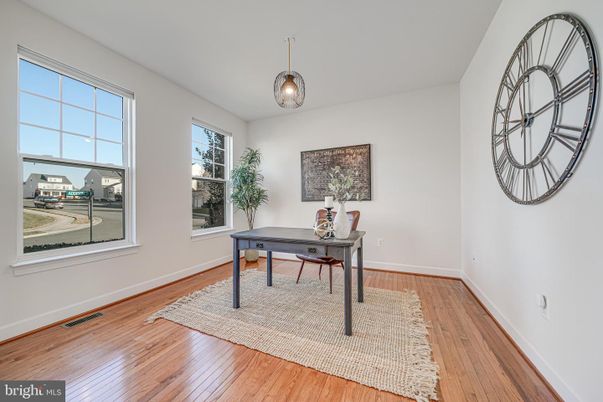 Home Office, Interior, Pendant Lights, Wood Texture Flooring