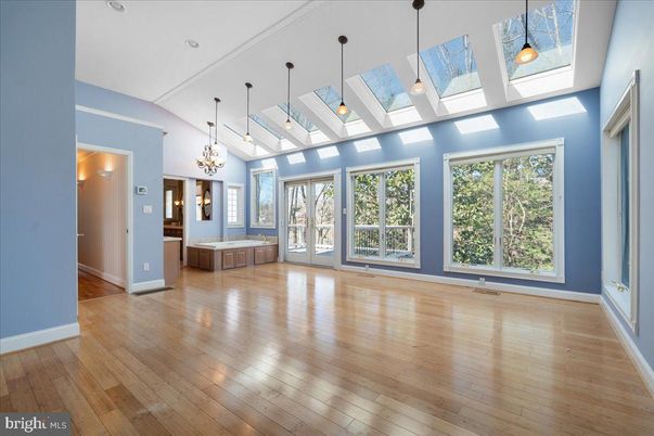 Chandelier, Empty room, Interior, Pendant Lights, Recessed Lighting, Wood Texture Flooring