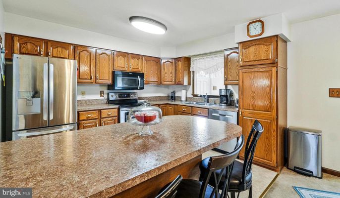 Interior, Kitchen, Stainless Steel Appliances