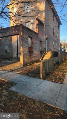 Exterior, Facade, Brick Facade, None
