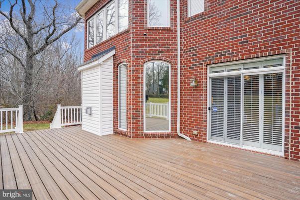 Exterior, Wood Texture Flooring
