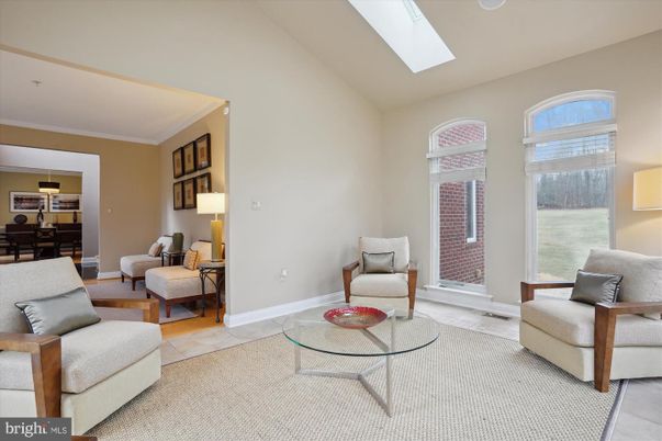 Dining room, Interior, Living room, Pendant Lights