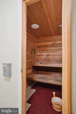 Interior, Recessed Lighting, Sauna Room