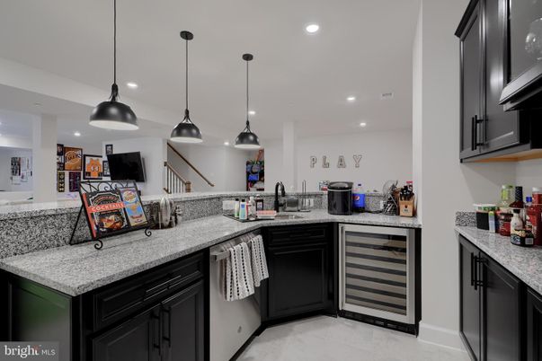 Interior, Kitchen, Pendant Lights, Recessed Lighting