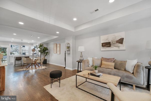 Dining room, Interior, Kitchen, Living room, Pendant Lights, Recessed Lighting, Wood Texture Flooring