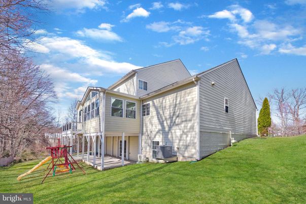 Backyard, Exterior, Playground