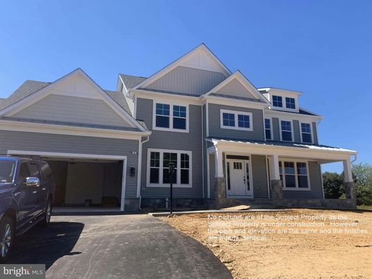 Attached, Exterior, Facade, Farmhouse