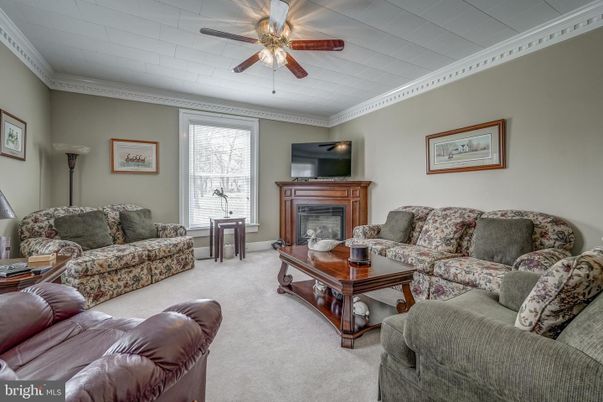 Fireplace, Interior, Living room