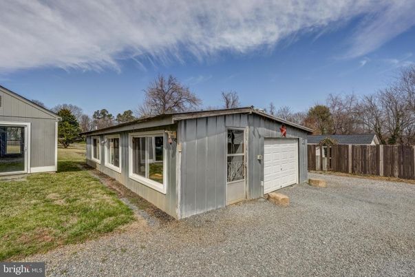 Backyard, Detached Garage, Exterior