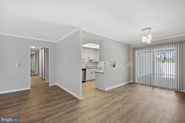 Chandelier, Empty room, Interior, Kitchen, Wood Texture Flooring