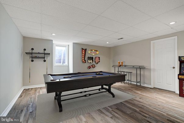 Billiard Table, Game Room, Interior, Recessed Lighting, Wood Texture Flooring