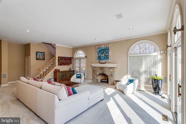 Fireplace, Interior, Living room, Recessed Lighting