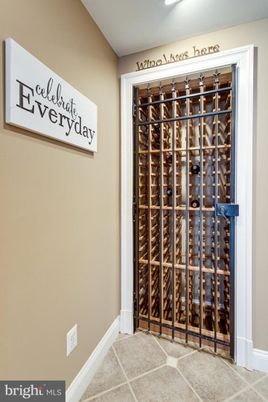 Interior, Wine Storage