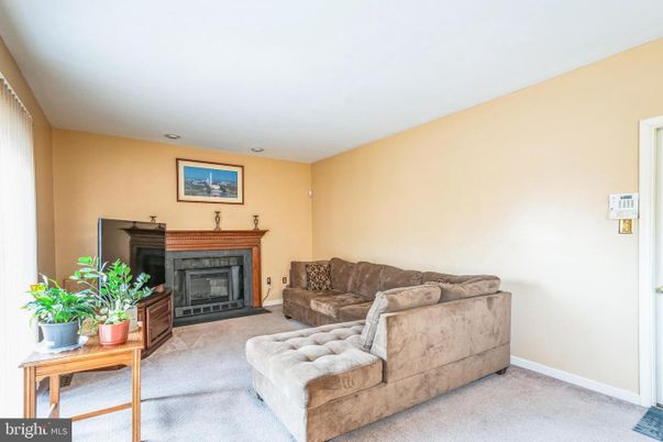 Fireplace, Interior, Living room
