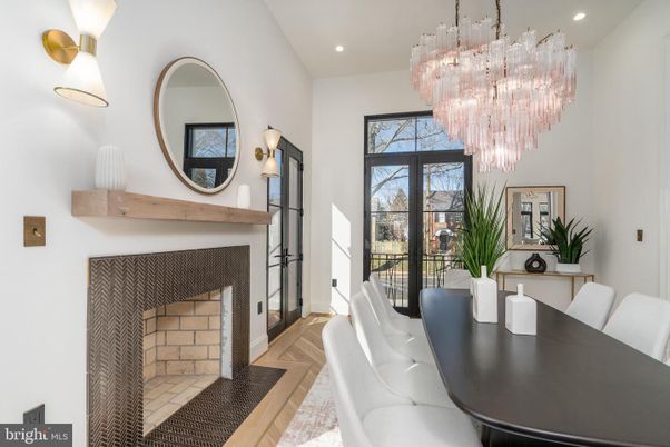 Chandelier, Dining room, Fireplace, Interior, Recessed Lighting, Wood Texture Flooring
