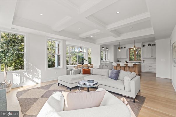 Dining room, Interior, Kitchen, Living room, Pendant Lights, Recessed Lighting, Wood Texture Flooring
