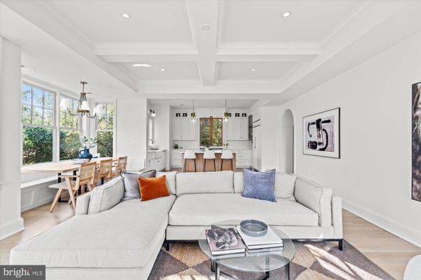 Dining room, Interior, Living room, Pendant Lights, Recessed Lighting, Wood Texture Flooring