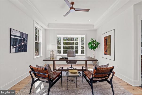Home Office, Interior, Recessed Lighting, Wood Texture Flooring
