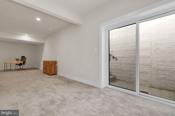 Empty room, Interior, Recessed Lighting, Stone Walls