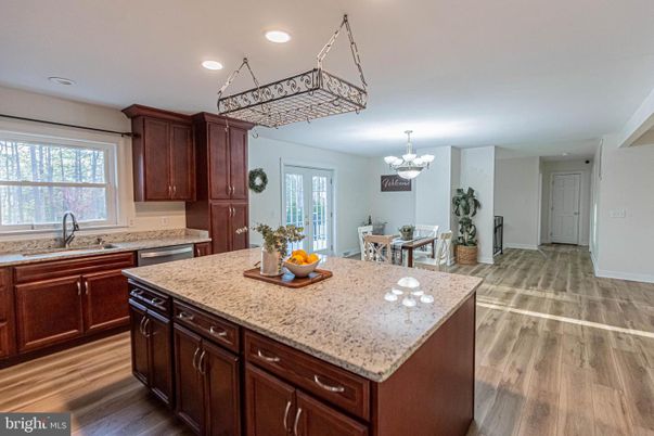 Chandelier, Dining room, Interior, Kitchen, Recessed Lighting, Wood Texture Flooring