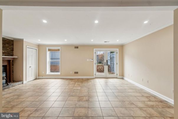Empty room, Fireplace, Interior, Recessed Lighting