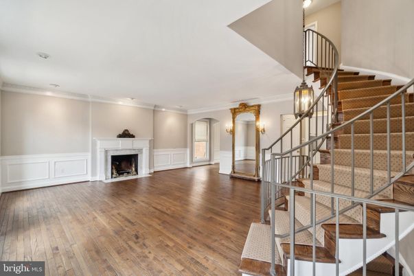Fireplace, Interior, Recessed Lighting, Wood Texture Flooring