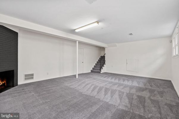 Empty room, Fireplace, Interior