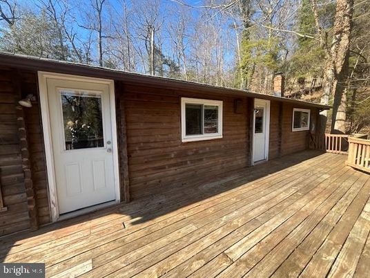 Exterior, Wood Texture Flooring