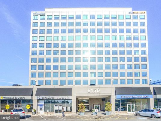 Exterior, Facade, Highrise