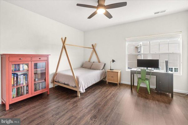 Bedroom, Home Office, Interior, Wood Texture Flooring