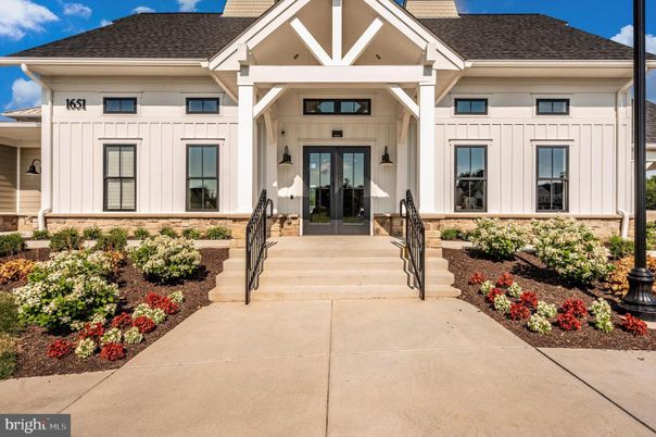 Exterior, Facade, Farmhouse