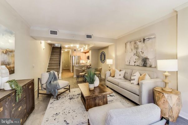 Interior, Kitchen, Living room, Recessed Lighting, Stainless Steel Appliances