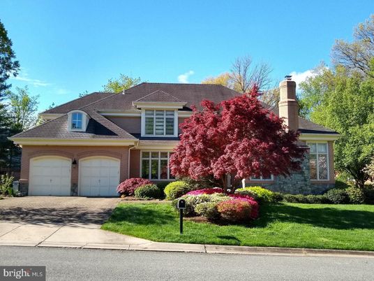 Attached, Exterior, Facade, Brick Facade, French Provincial