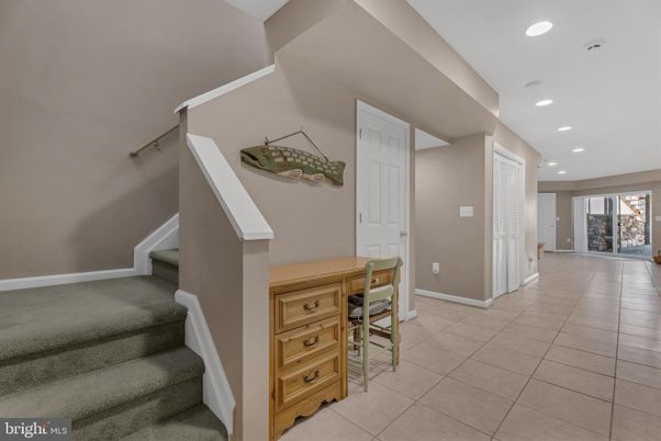 Interior, Recessed Lighting