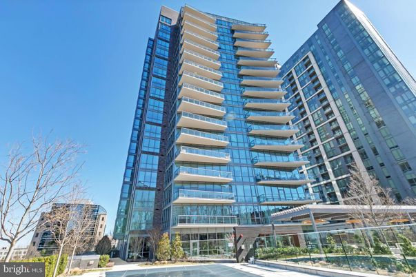 Exterior, Facade, Condo Building