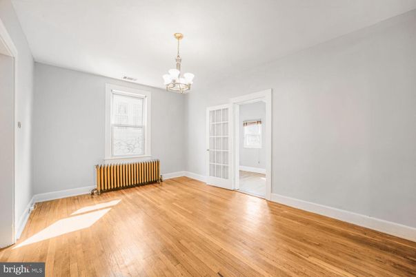 Chandelier, Empty room, Interior, Wood Texture Flooring
