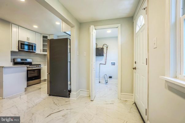 Interior, Kitchen, Marble, Recessed Lighting, Stainless Steel Appliances