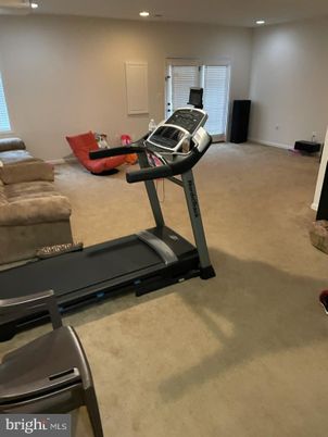 Fitness Equipment, Interior, Recessed Lighting