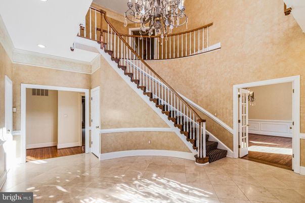 Chandelier, Interior, Recessed Lighting, Wood Texture Flooring
