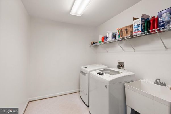 Interior, Washer