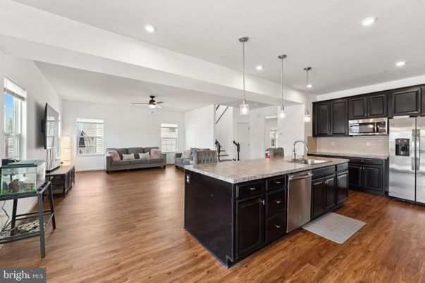 Interior, Kitchen, Living room, Pendant Lights, Recessed Lighting, Stainless Steel Appliances, Wood Texture Flooring