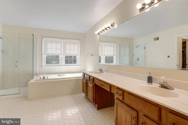 Bathroom, Dual Sink Vanities, Glass Shower, Interior