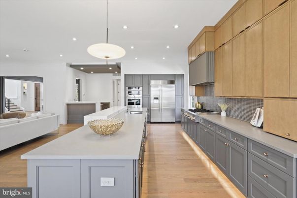 Interior, Kitchen, Living room, Pendant Lights, Recessed Lighting, Stainless Steel Appliances, Wood Texture Flooring