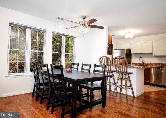 Dining room, Interior, Kitchen, Stainless Steel Appliances, Wood Texture Flooring