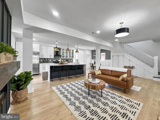 Interior, Kitchen, Living room, Pendant Lights, Recessed Lighting, Stainless Steel Appliances, Wood Texture Flooring